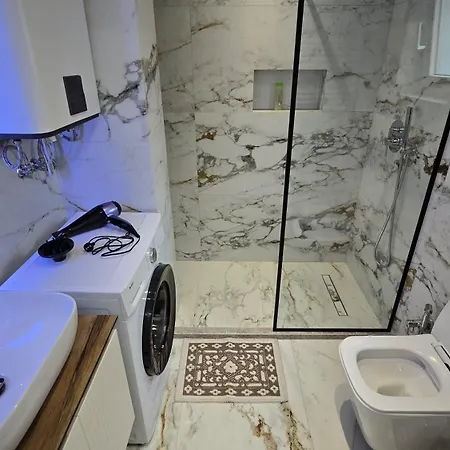 Dami Apartament *