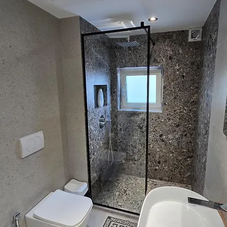 Dami Apartment Tirana